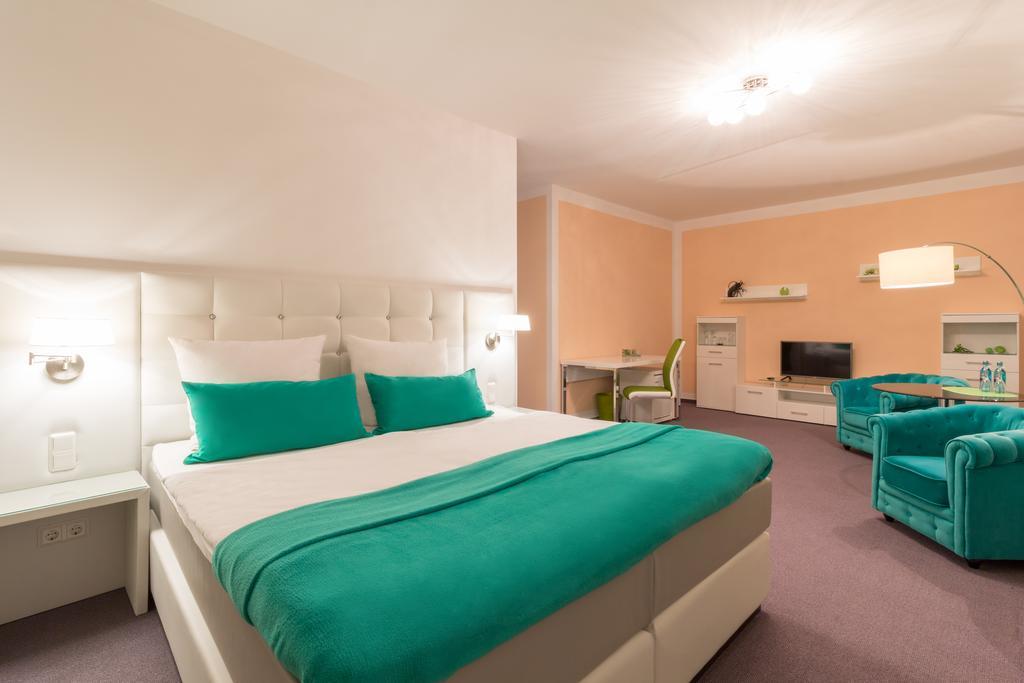 Marina Niederhavel Hotel Brandenburg  Luaran gambar