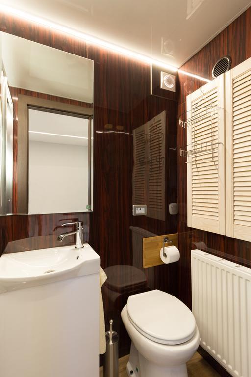 Marina Niederhavel Hotel Brandenburg  Luaran gambar